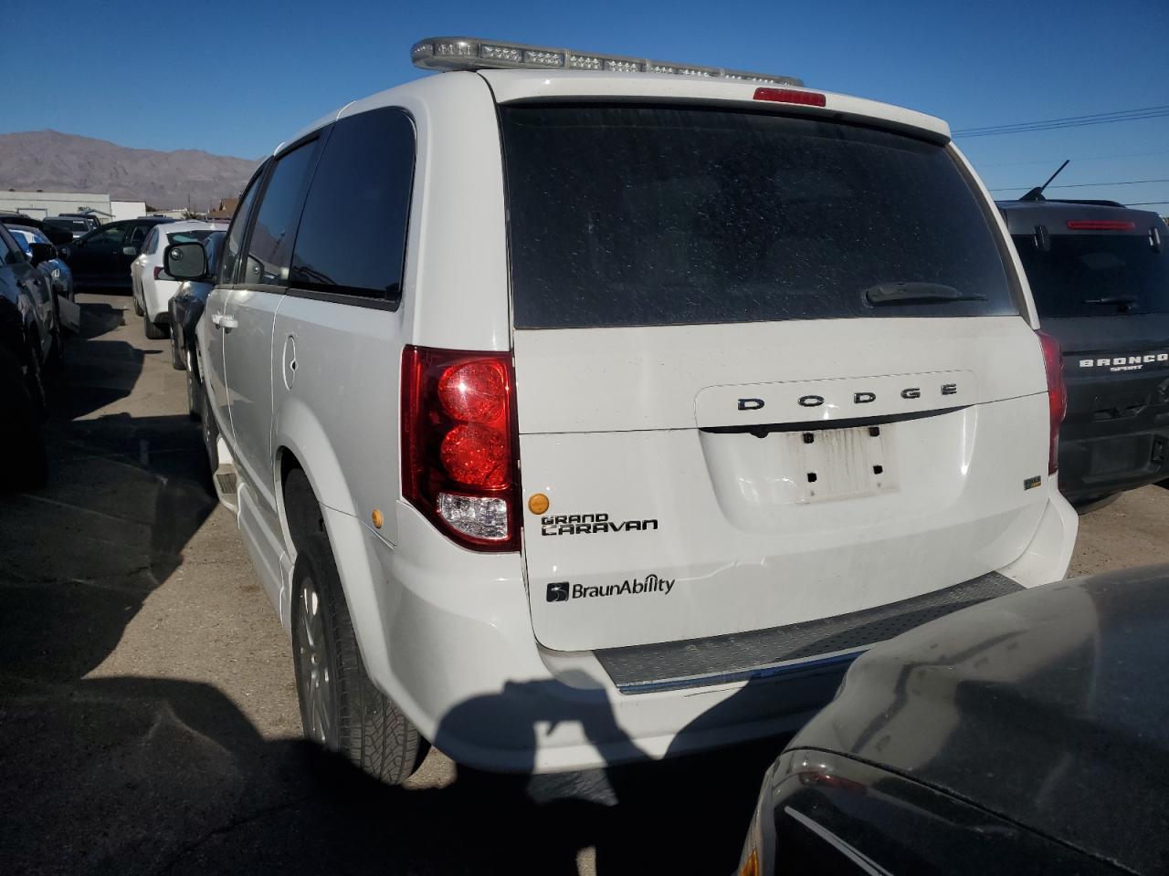 Dodge Caravan Se