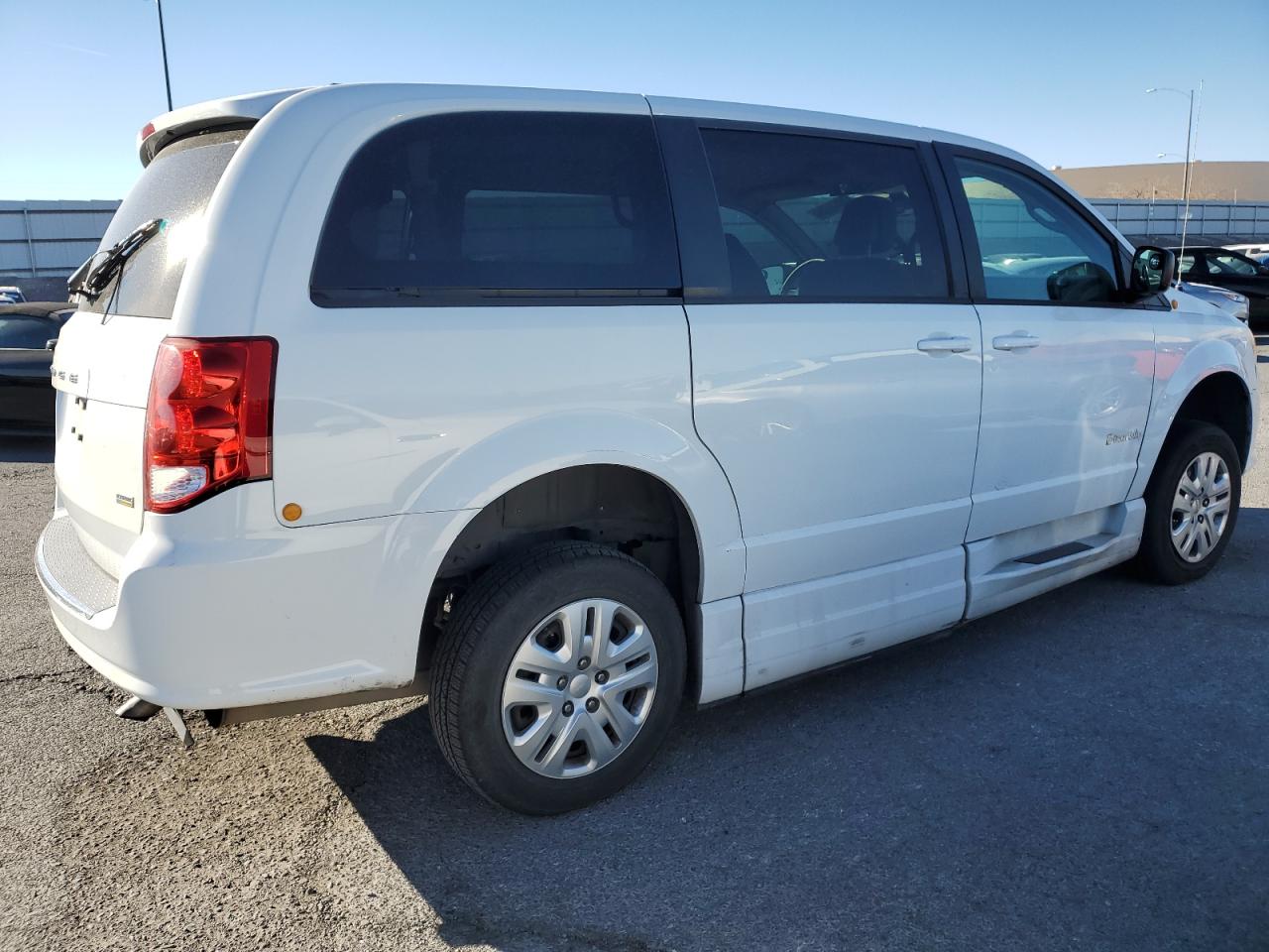 Dodge Caravan Se