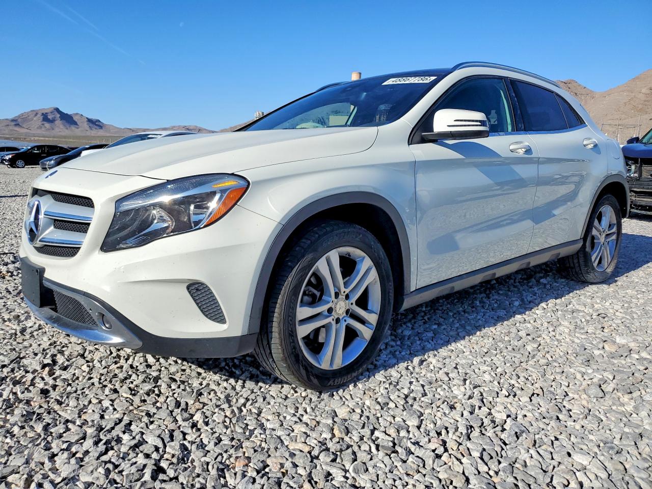 Salvage Mercedes-Benz GLA Image