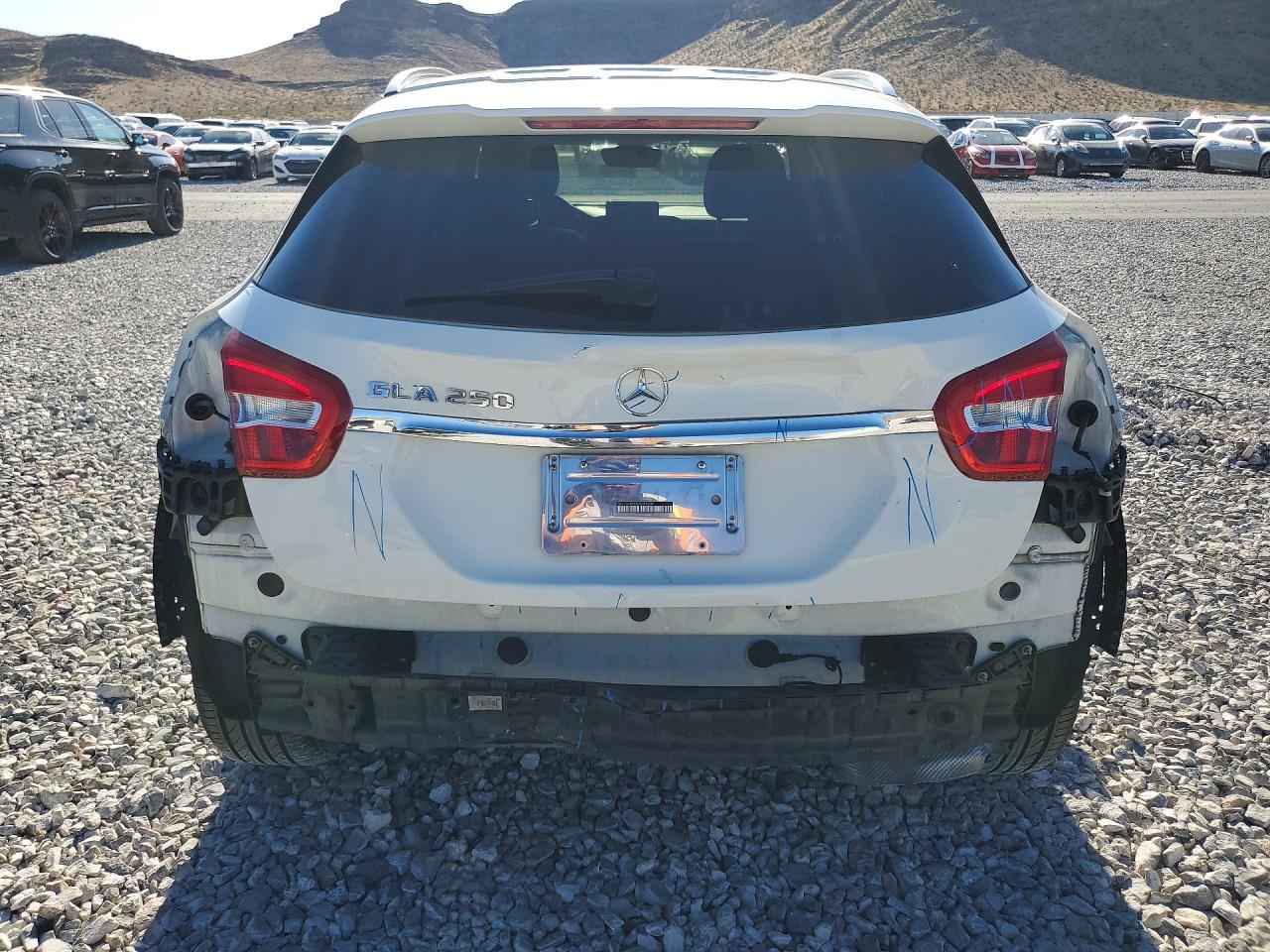 Mercedes-Benz GLA 250