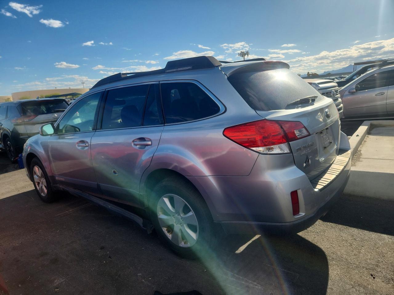 Subaru Outback 2.5i Premium