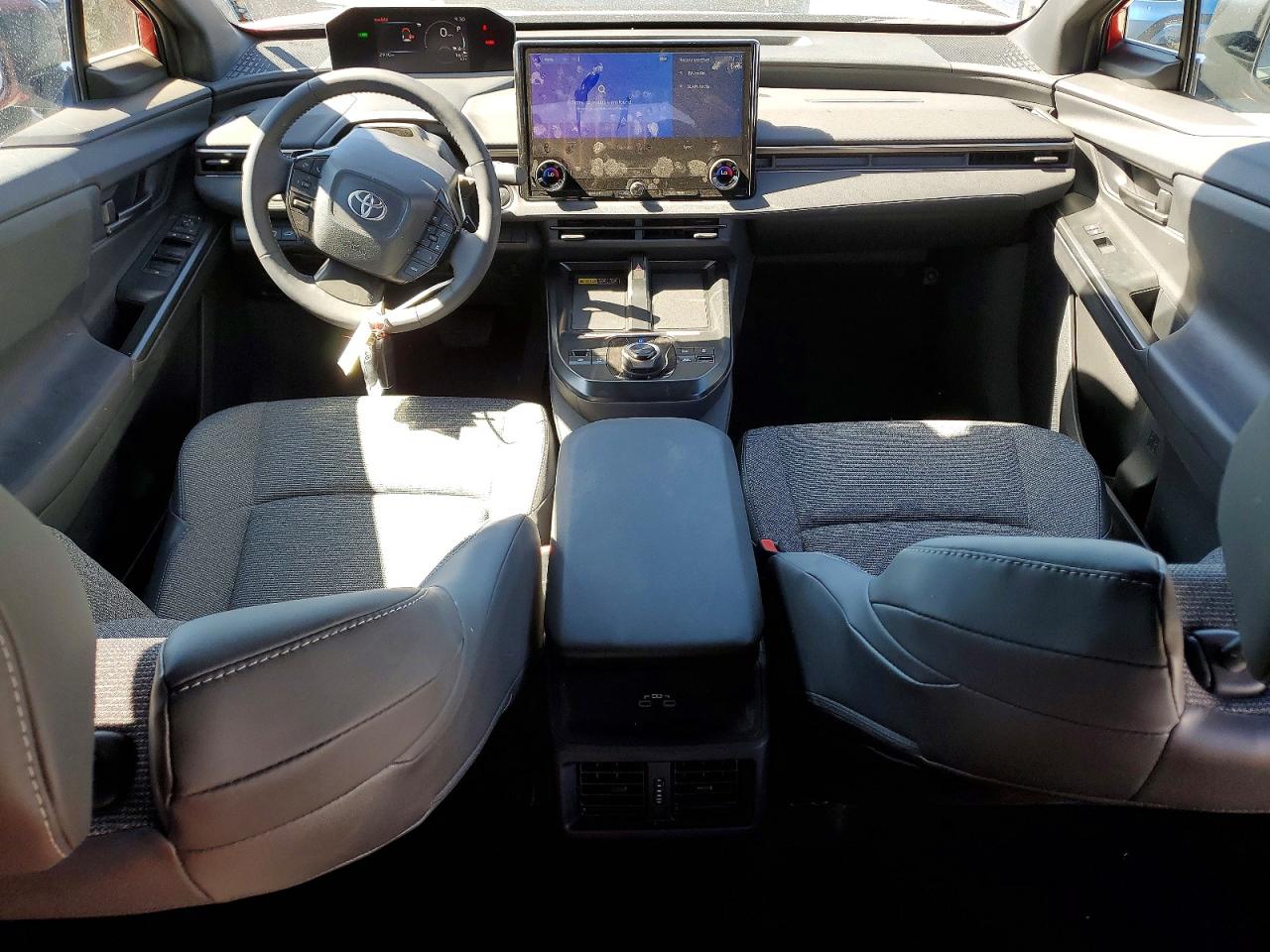 Toyota Bz Xle Xle