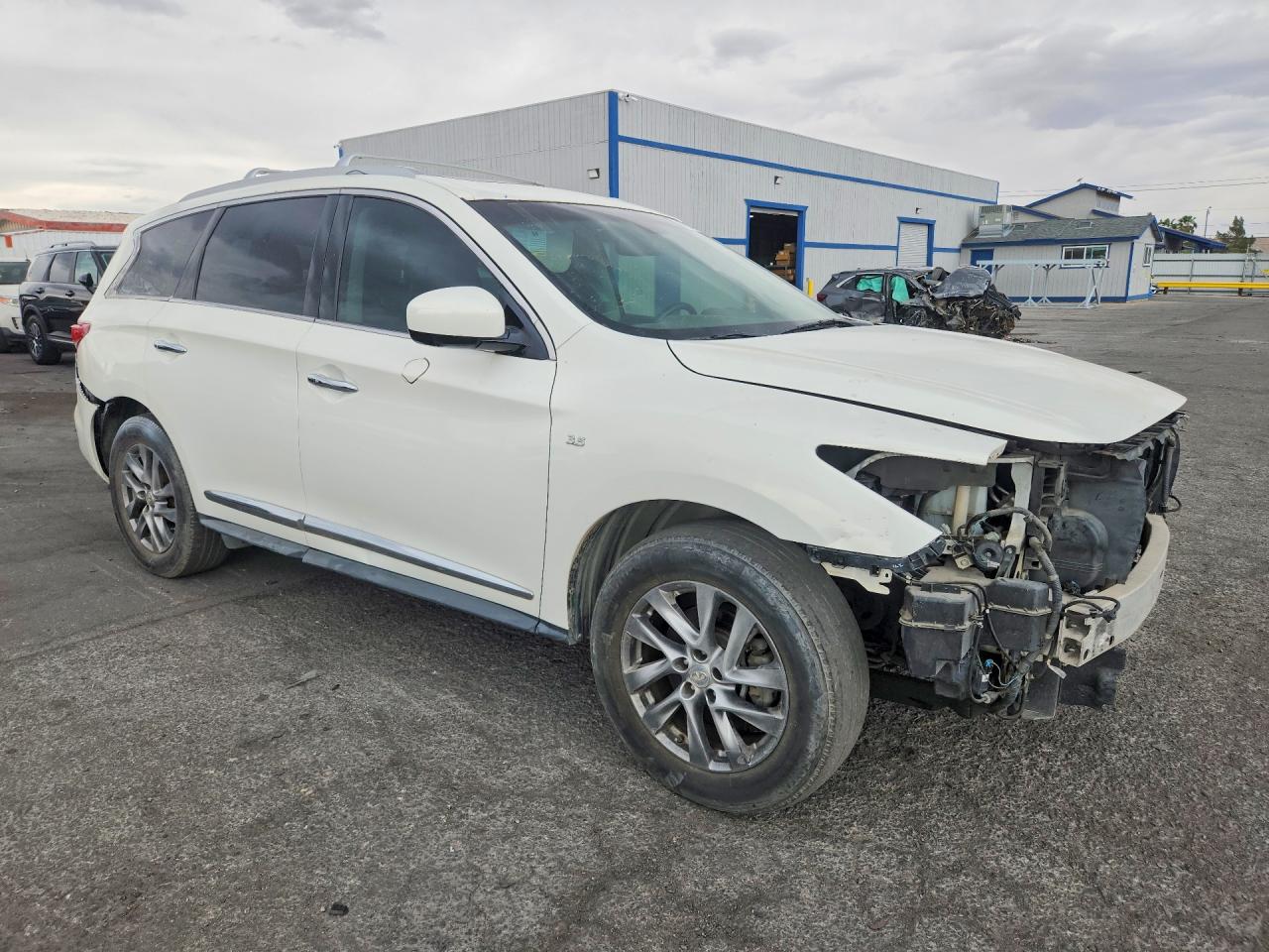 INFINITI Qx Base