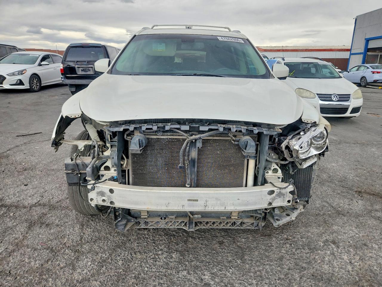 INFINITI Qx Base
