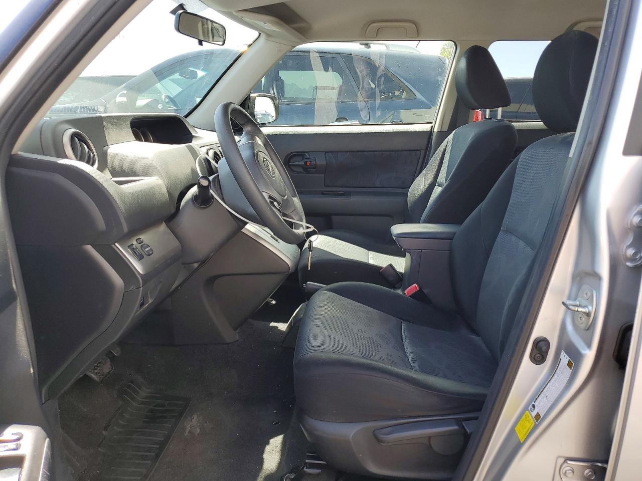 Scion xB Base