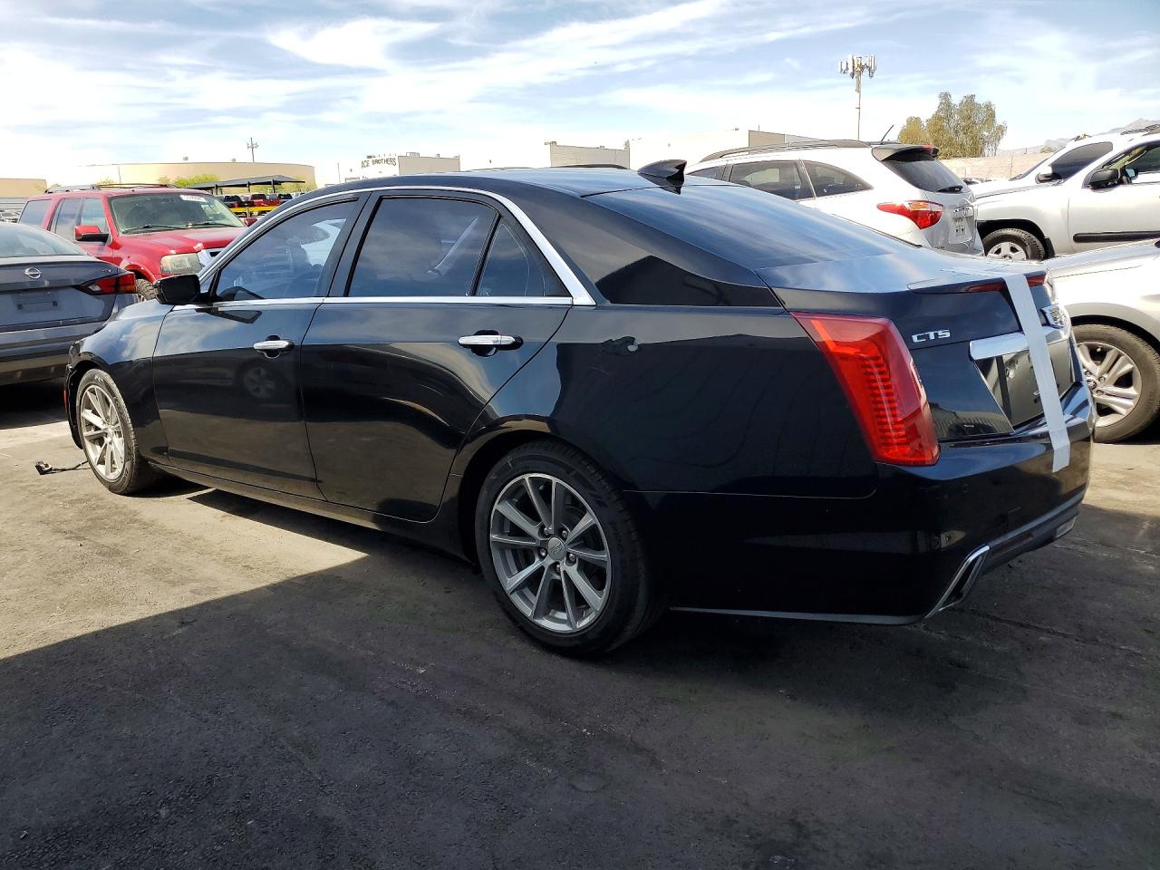 Cadillac CTS Luxury