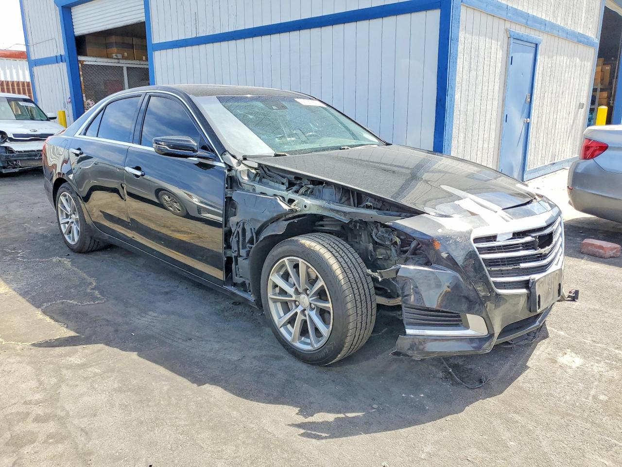Cadillac CTS Luxury