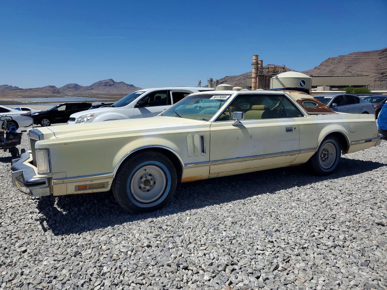Salvage Lincoln Uk Image