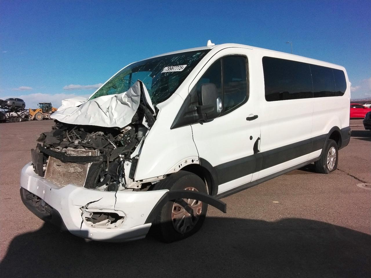 Salvage Ford Transit Image