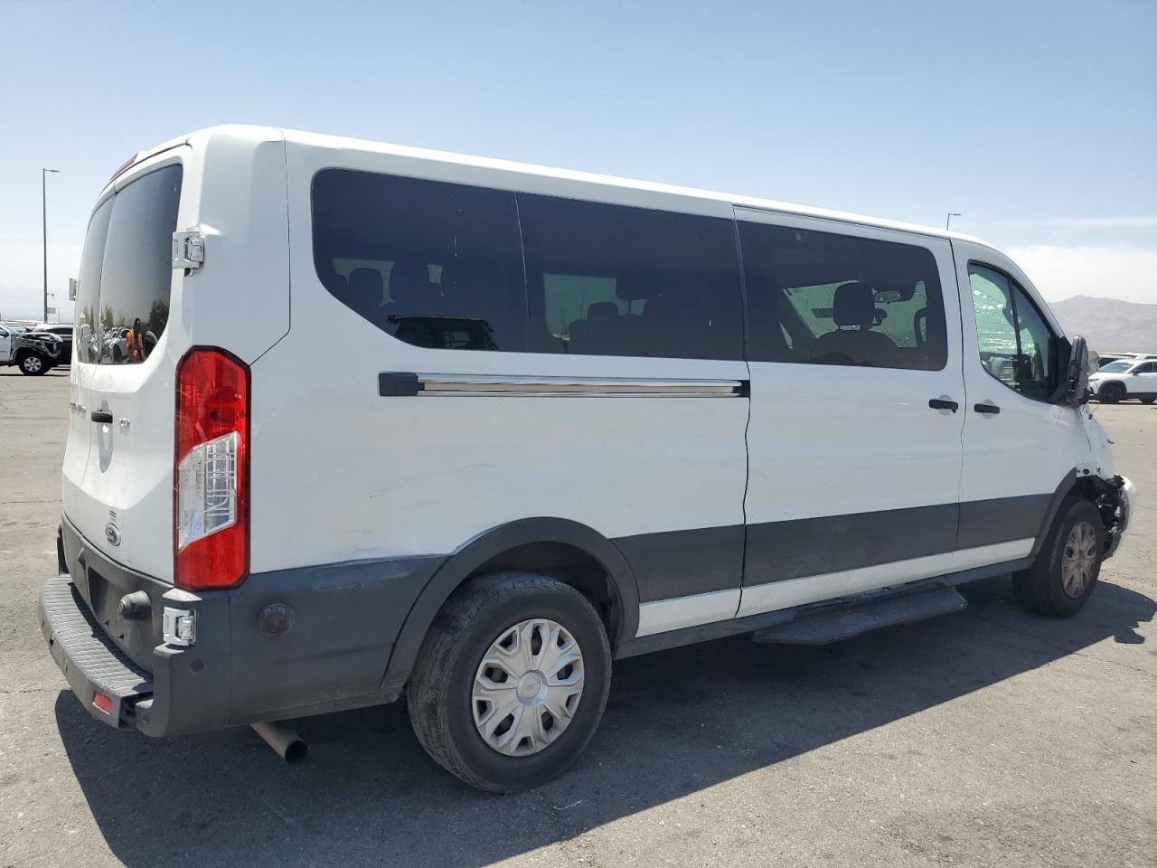 Ford Transit T-350