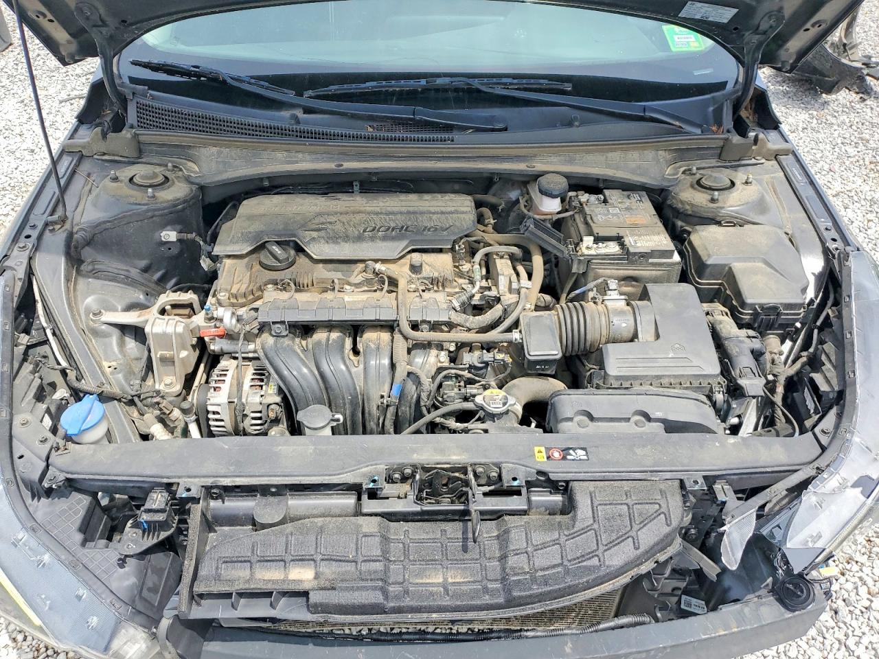 Hyundai ELANTRA Sel