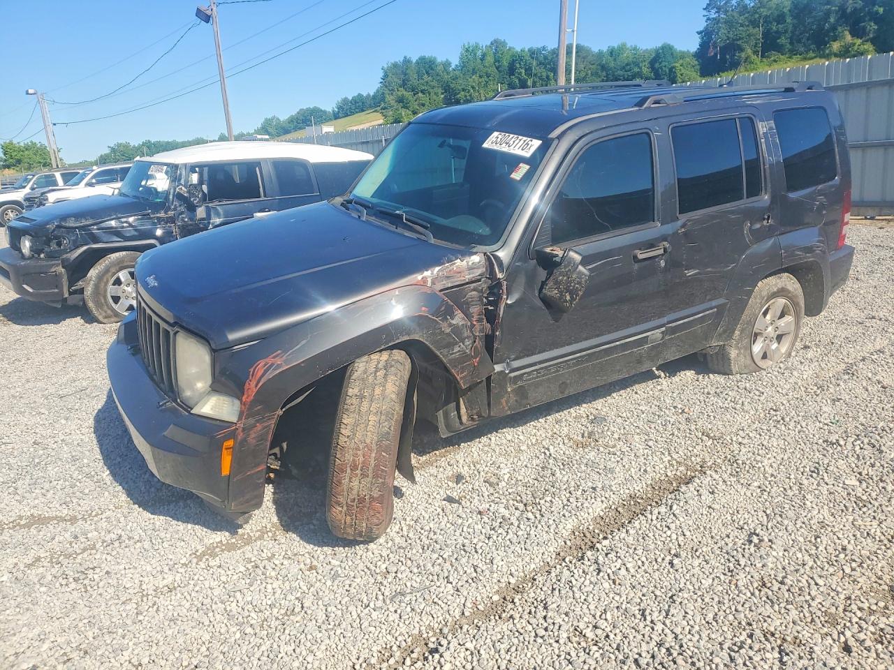 Salvage Jeep Liberty Image