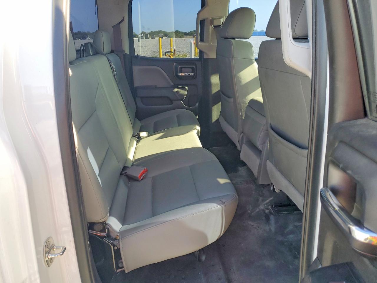 Chevrolet Silverado C1500
