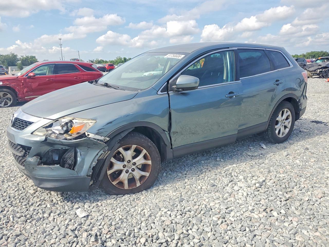 Salvage Mazda Cx Image