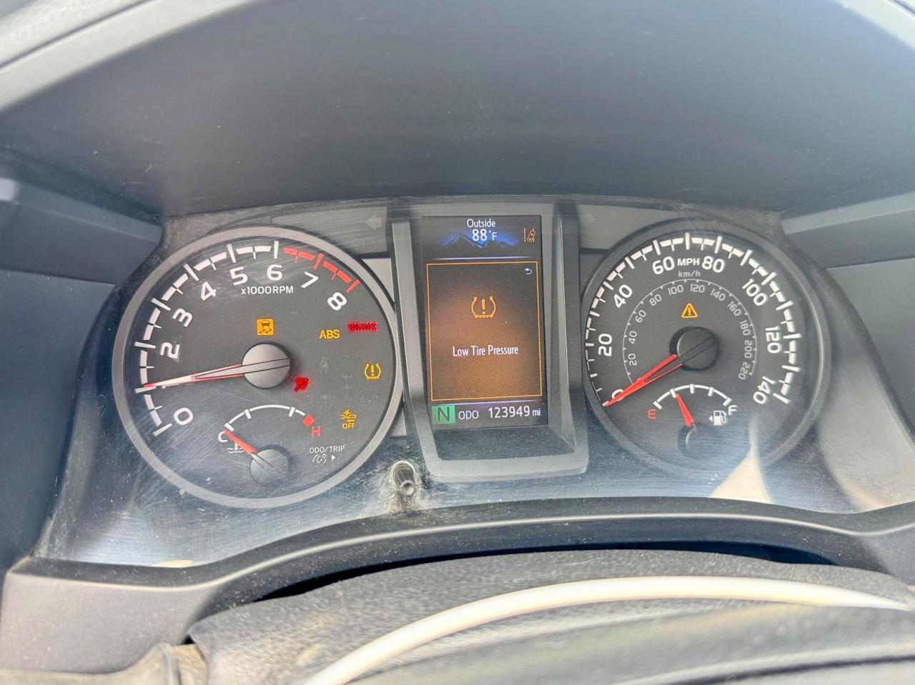 Toyota Tacoma Sr V6