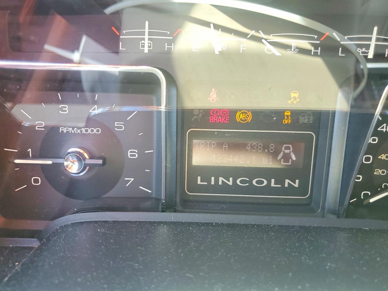Lincoln Navigator