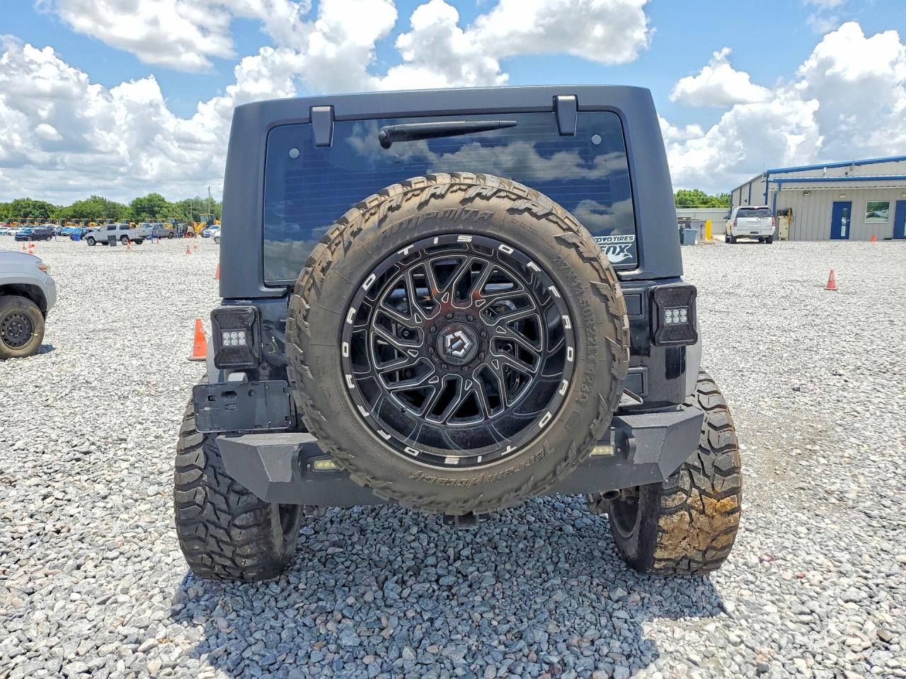 Jeep Wrangler Sport