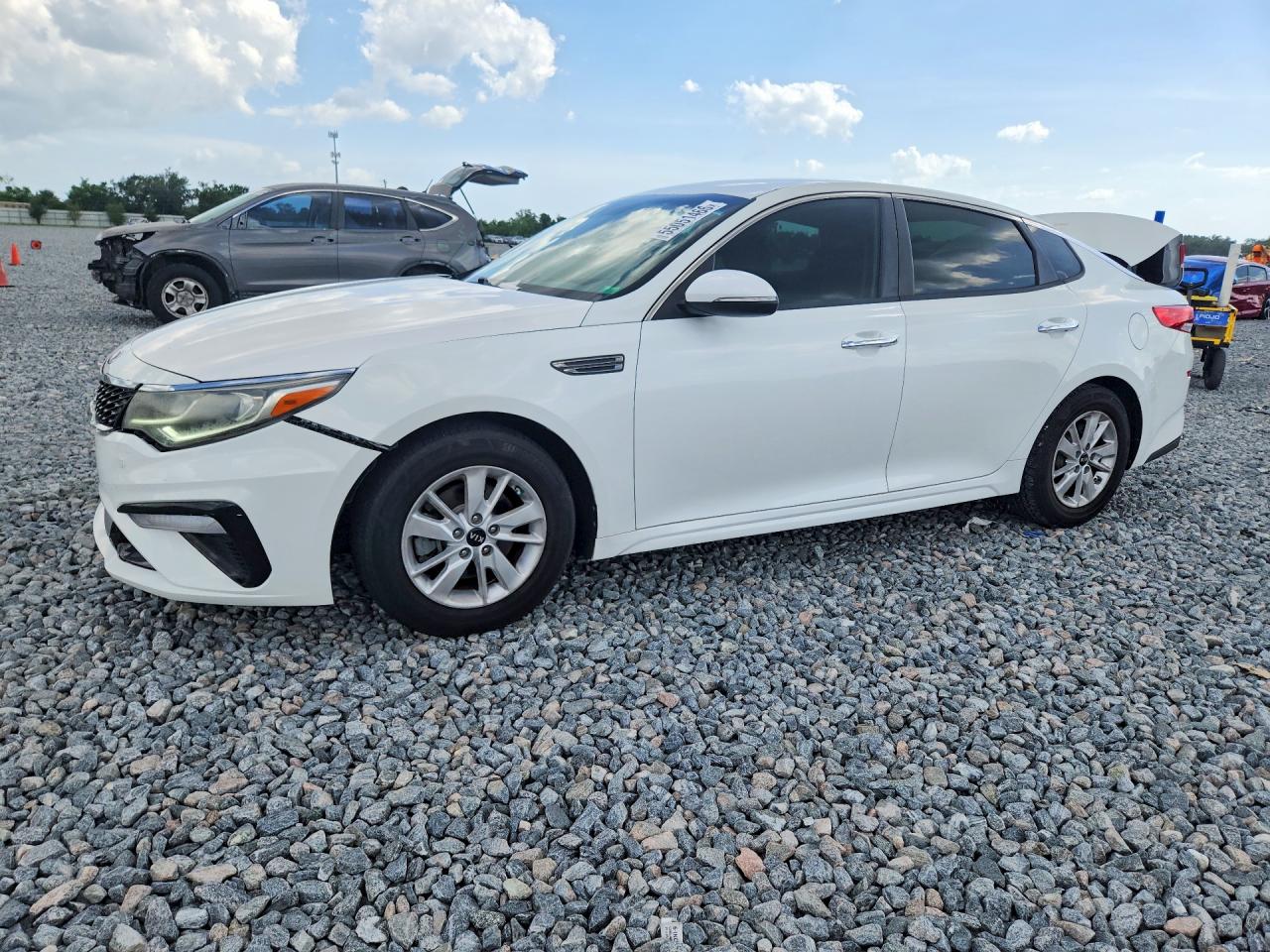 Salvage Kia Optima Image