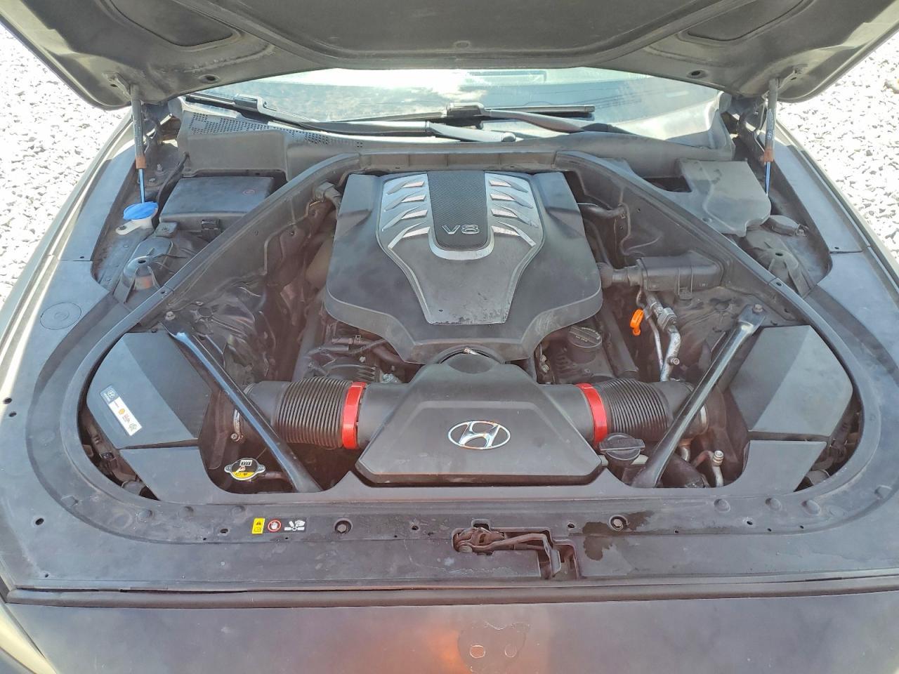 Hyundai Genesis 5.0l