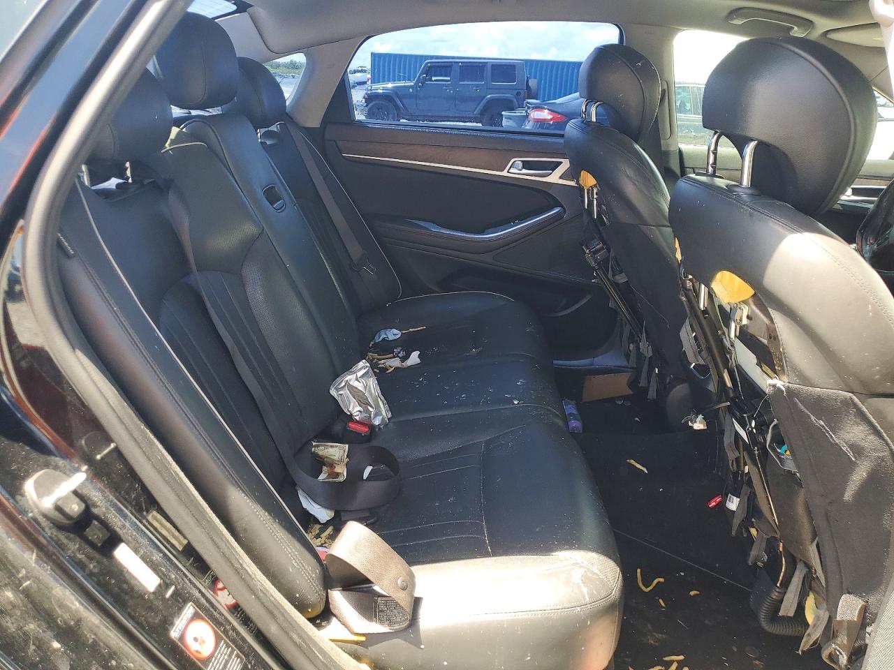 Hyundai Genesis 5.0l