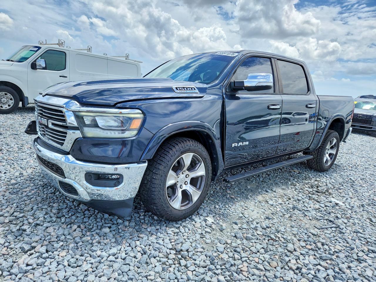 Salvage Ram 1500 Image