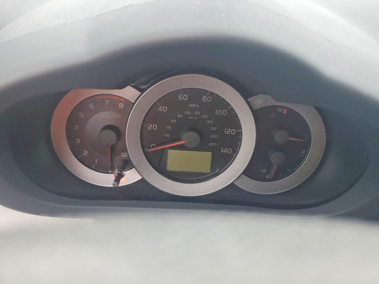 Toyota RAV4 Base