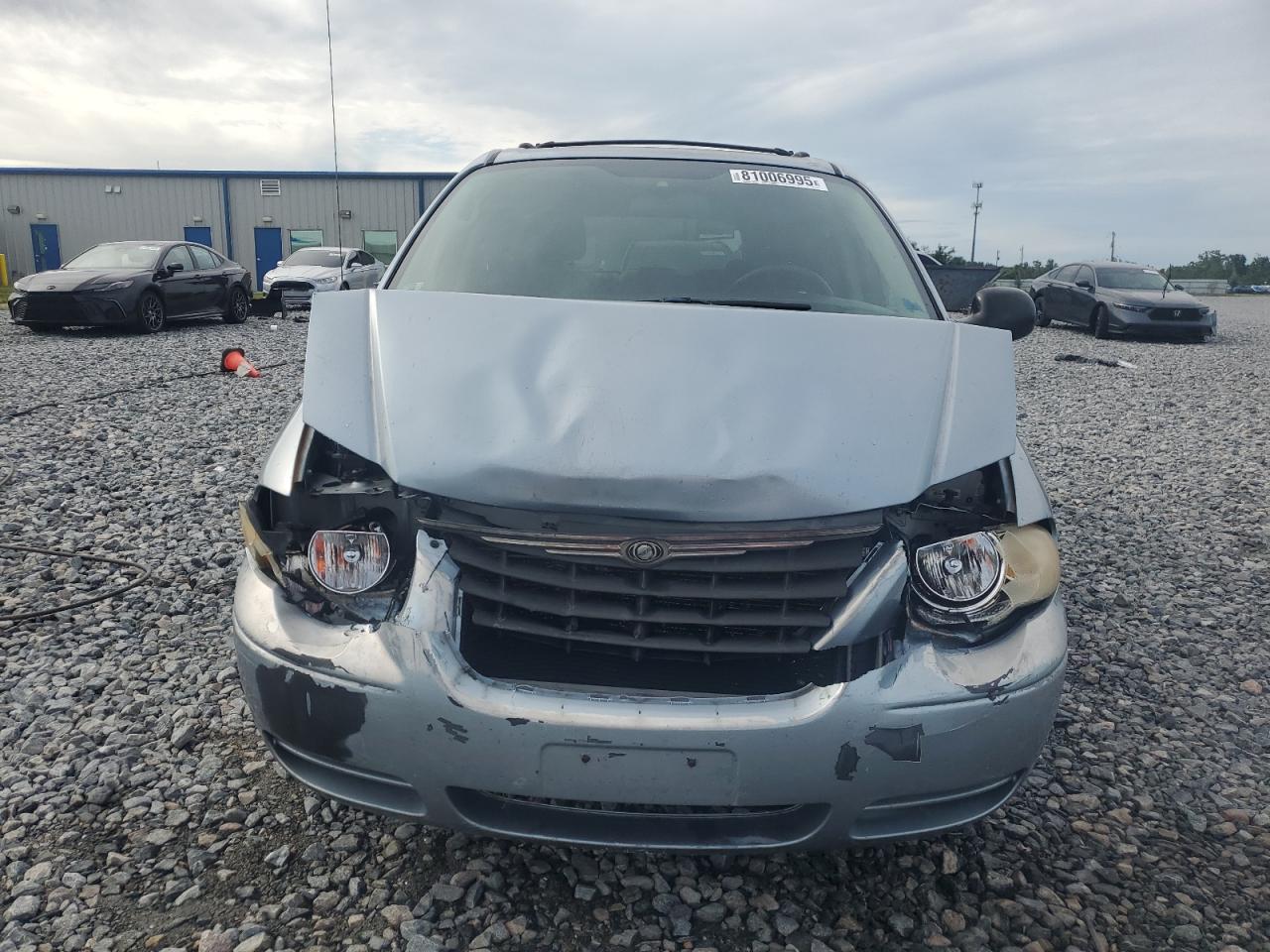 Chrysler Minivan Touring