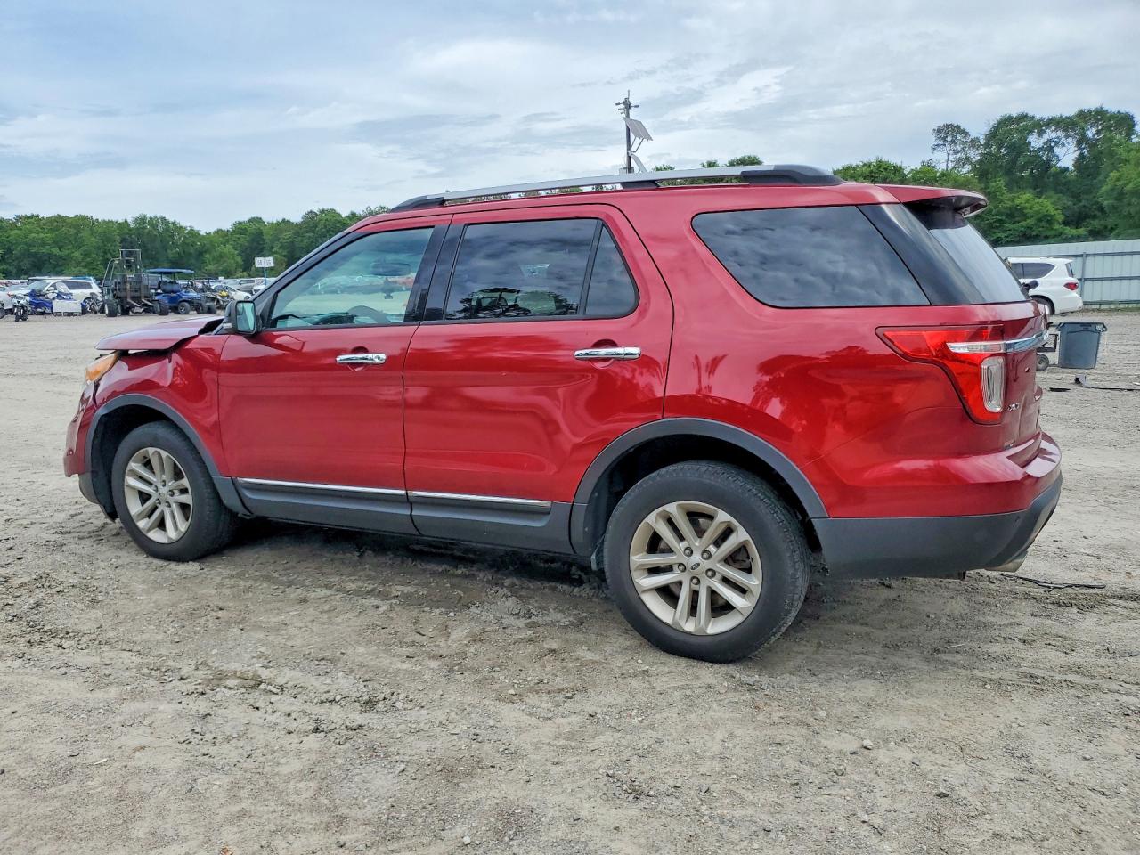 Ford Explorer Xlt