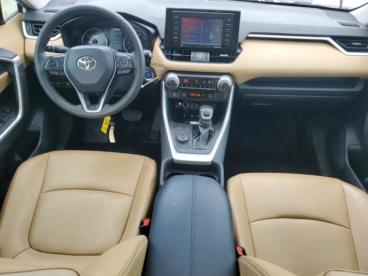 Toyota RAV4 Xle Premium