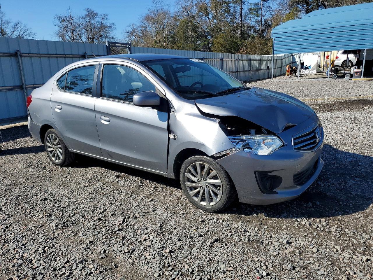 Mitsubishi Mirage G4 Es