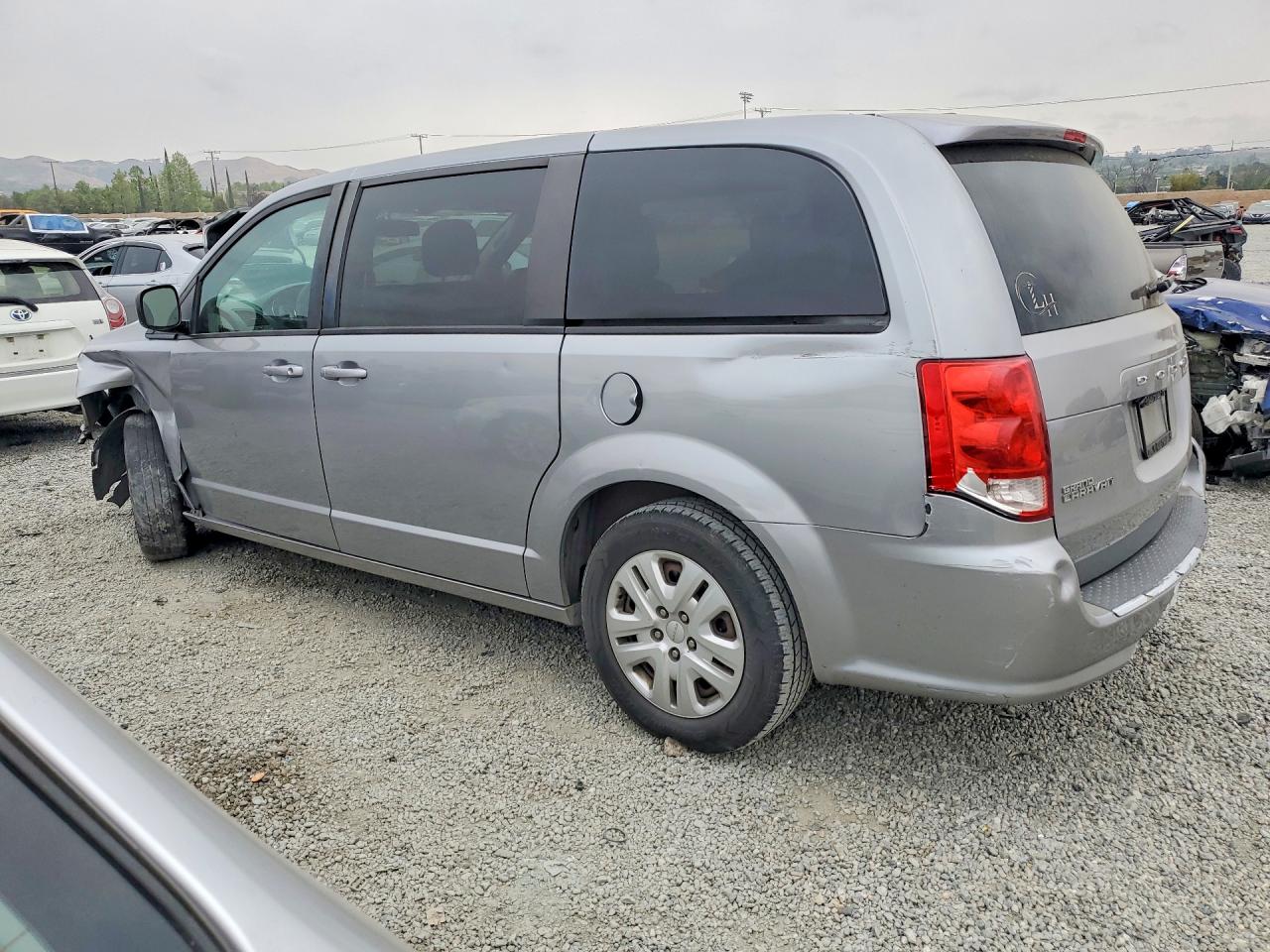 Dodge Caravan Se