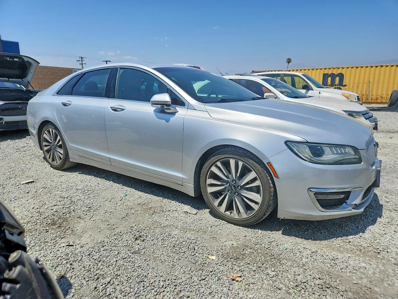 Lincoln MKZ Reserve