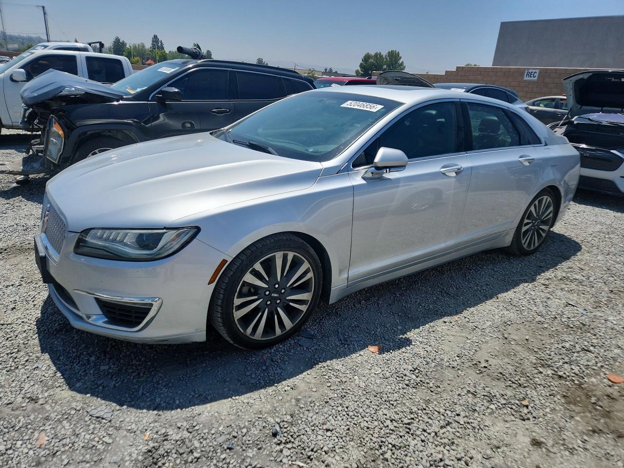 Salvage Lincoln MKZ Image