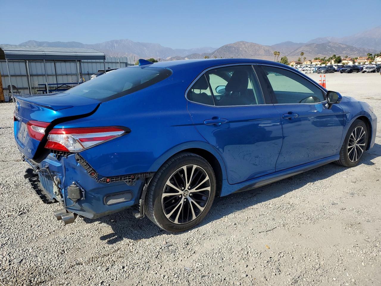 Toyota Camry Se