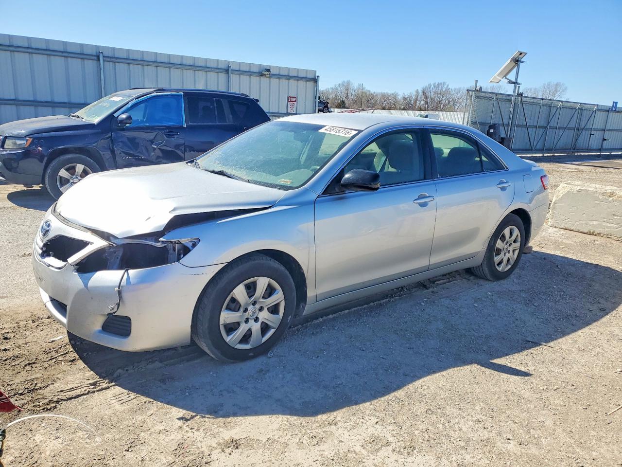 Salvage Toyota Camry Image