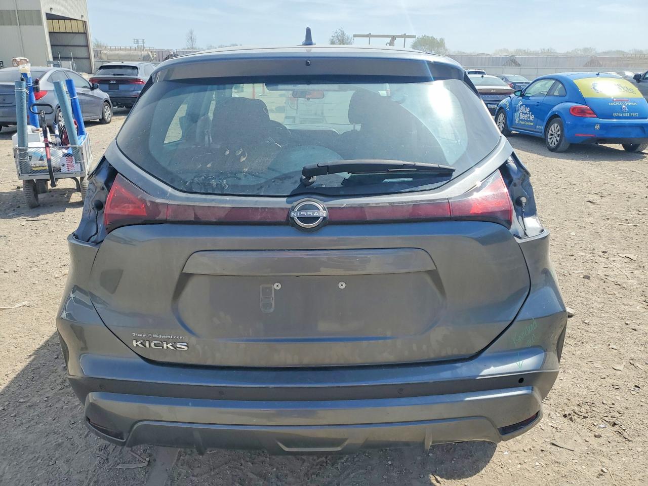 Nissan Kicks S
