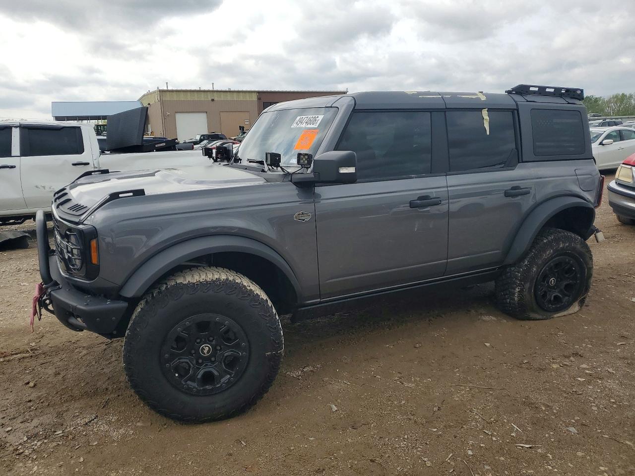 Salvage Ford Bronco Image
