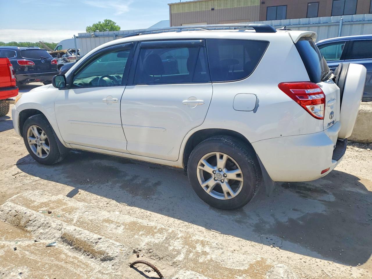 Toyota RAV4 Base