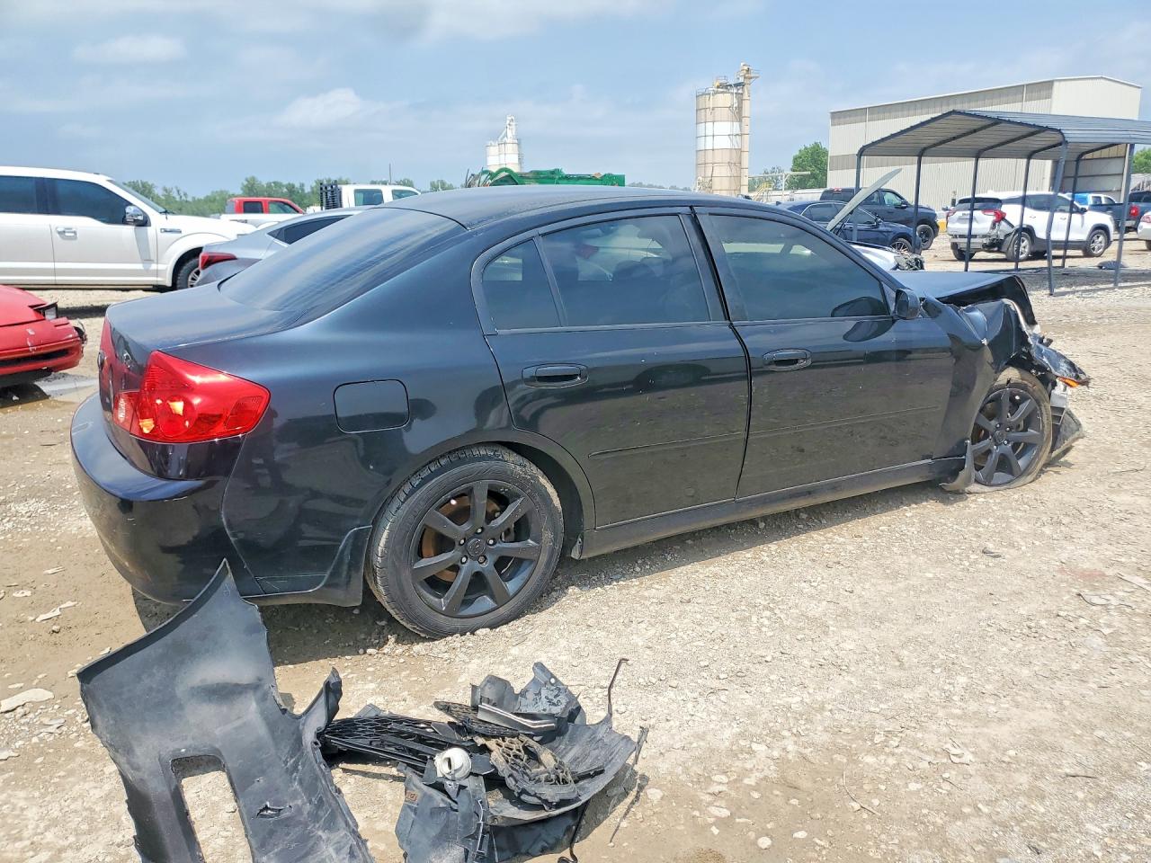 INFINITI G35 Base Base