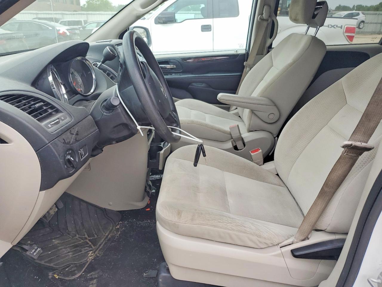 Dodge Caravan Se