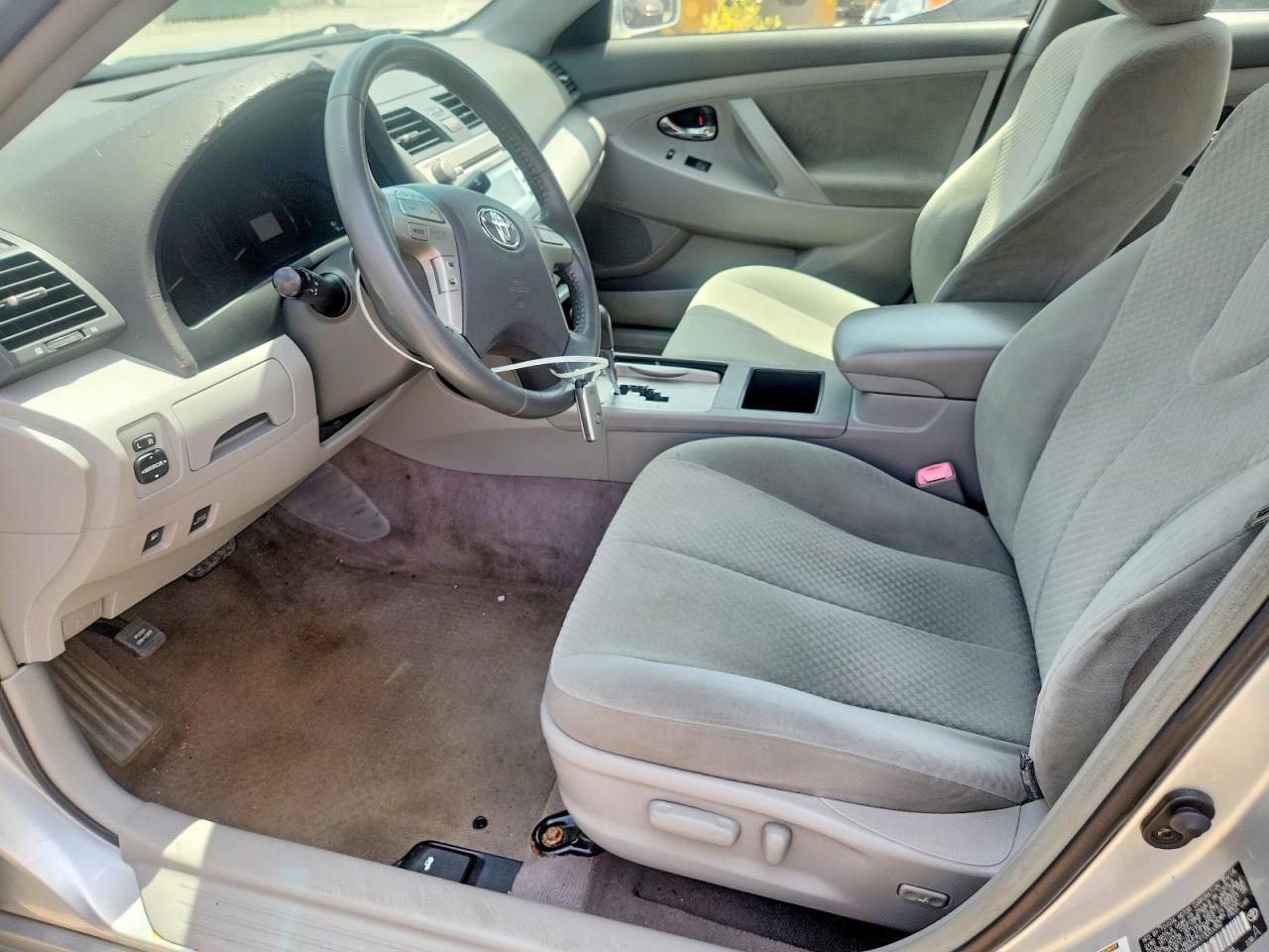 Toyota Camry Hybrid