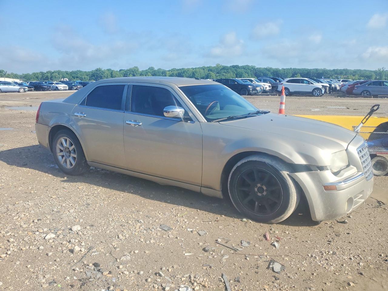 Chrysler 300 Luxury