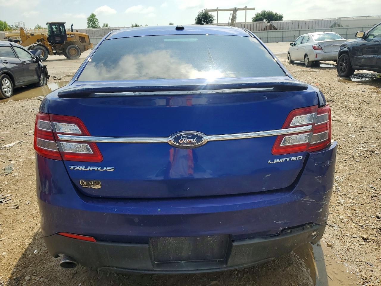 Ford Taurus Limited