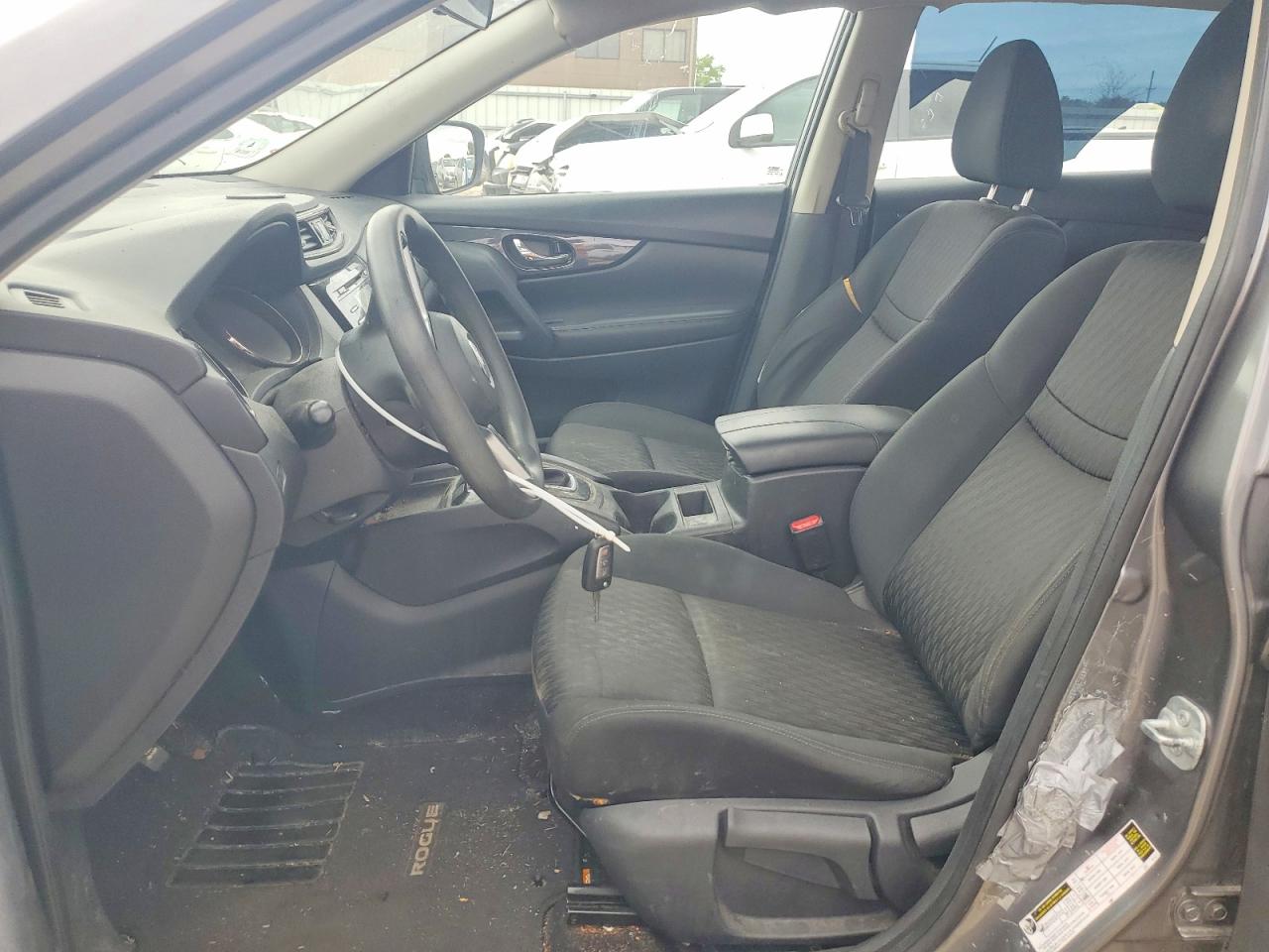 Nissan Rogue S