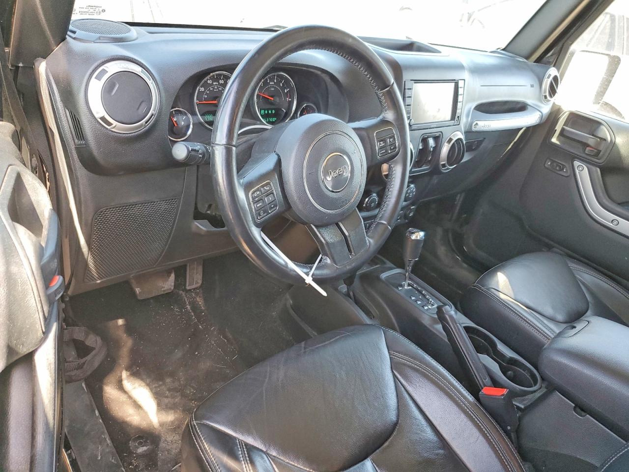 Jeep Wrangler Sahara