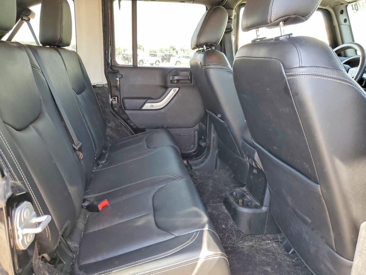 Jeep Wrangler Sahara