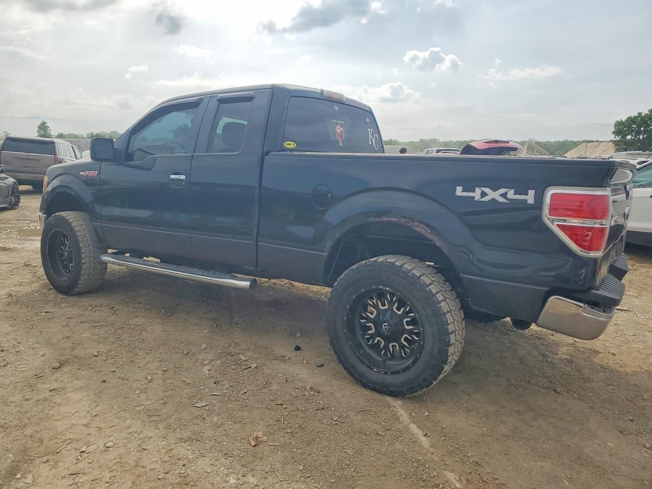Ford F-150 Super Cab