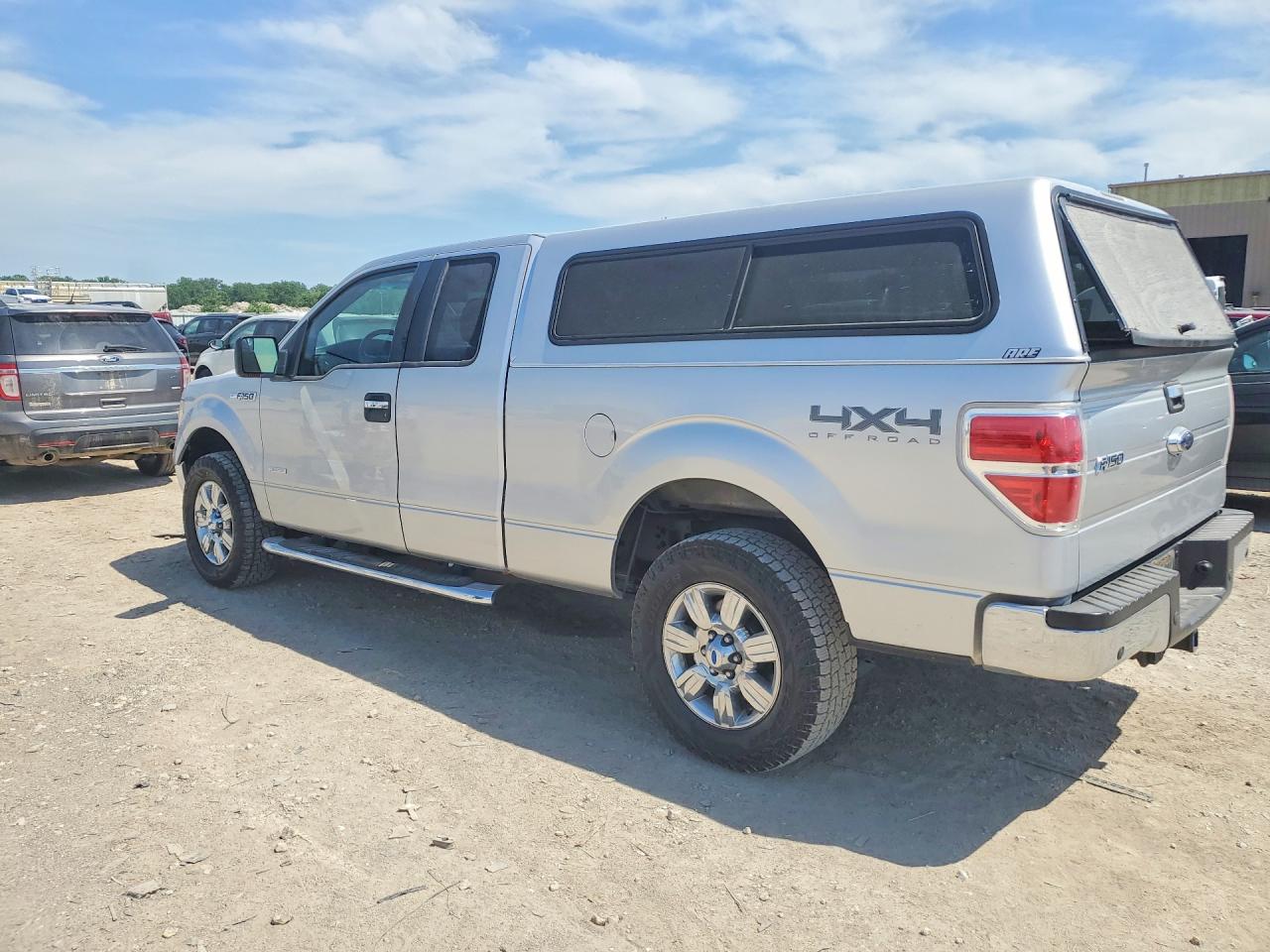 Ford F-150 Super Cab