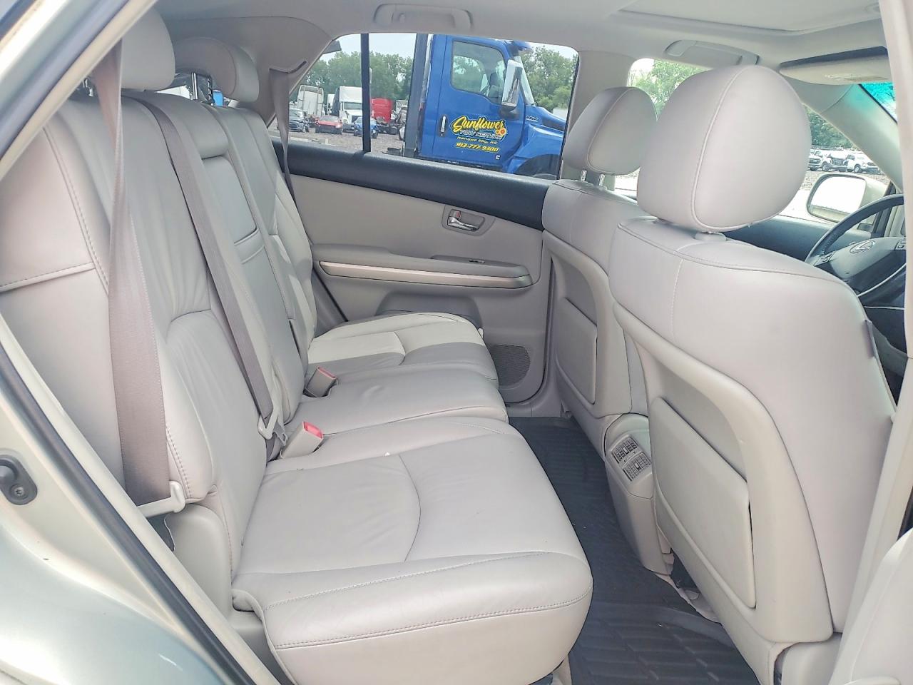 Lexus RX 400