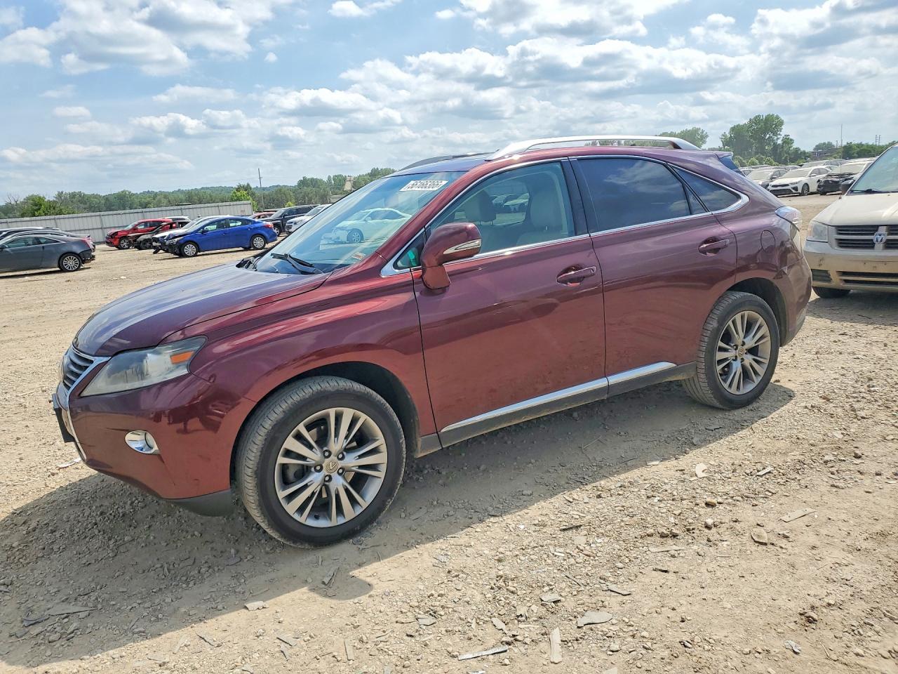 Salvage Lexus RX Image